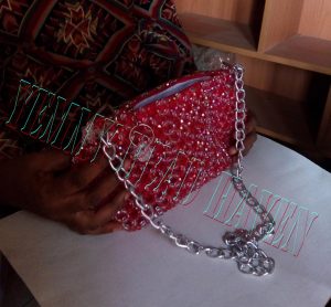 chain handle for beaded purse